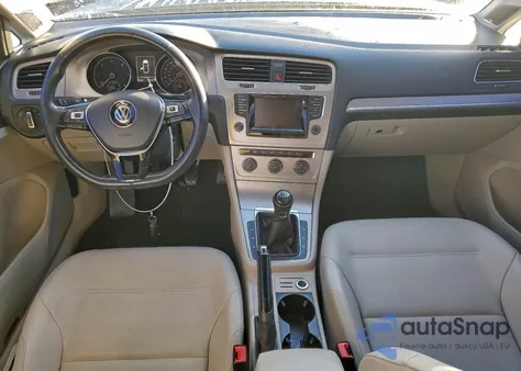 2015 Volkswagen Golf Tdi z USA, uszkodzony, nr VIN 3VWRA7AU9FM052891